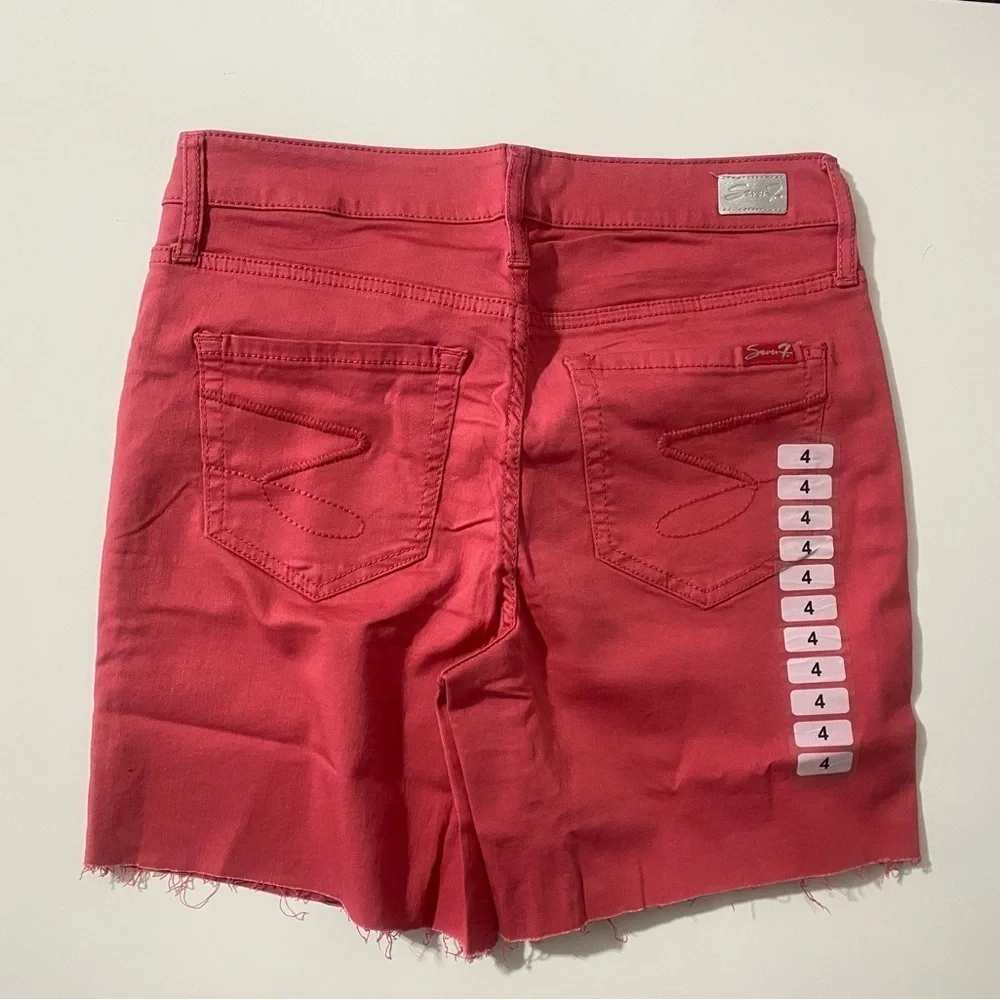 NWOT Seven7 Women's Peach Denim Shorts
